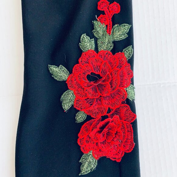 Joseph Ribkoff Black Stretch Pant with Beautiful Embroidered 3-D Rose Detail sz8 - Picture 10 of 10